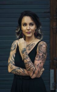 quarter sleeve tattoos for females