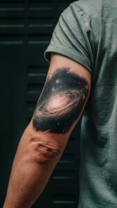 galaxy tattoo black and white - galaxy tattoo small - Galaxy tattoo meaning - galaxy tattoo minimalist - Galaxy tattoo ideas - galaxy tattoo simple